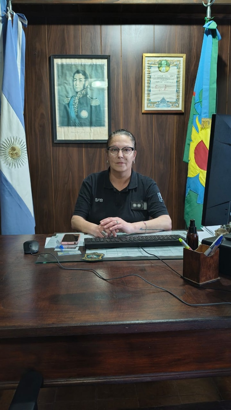 Histrico: una hinojense conducir la crcel que aloja hombres